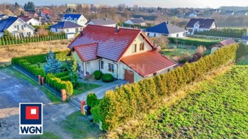 Dom na  sprzedaż Wawrów - Komfortowy dom z garażem i tarasem | Wawrów